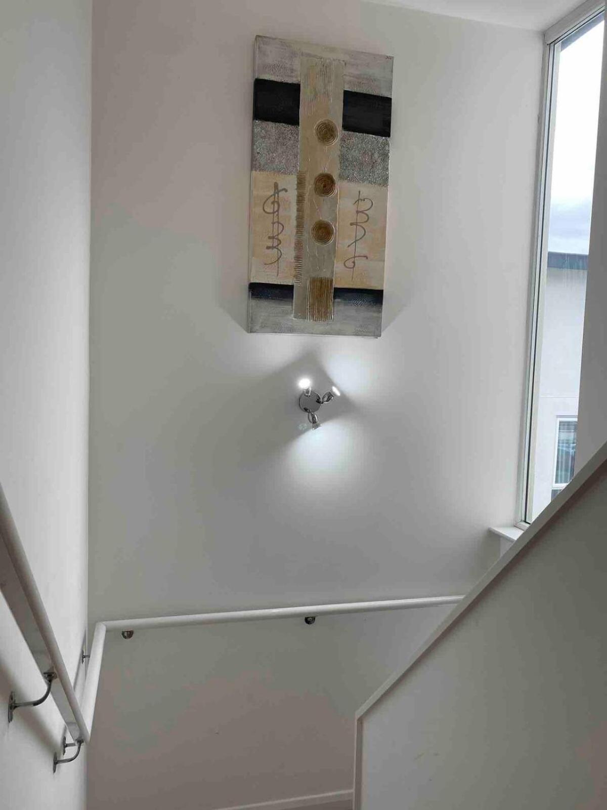 Comfortable 3-Storey House With Free Car Parking Μάντσεστερ Εξωτερικό φωτογραφία