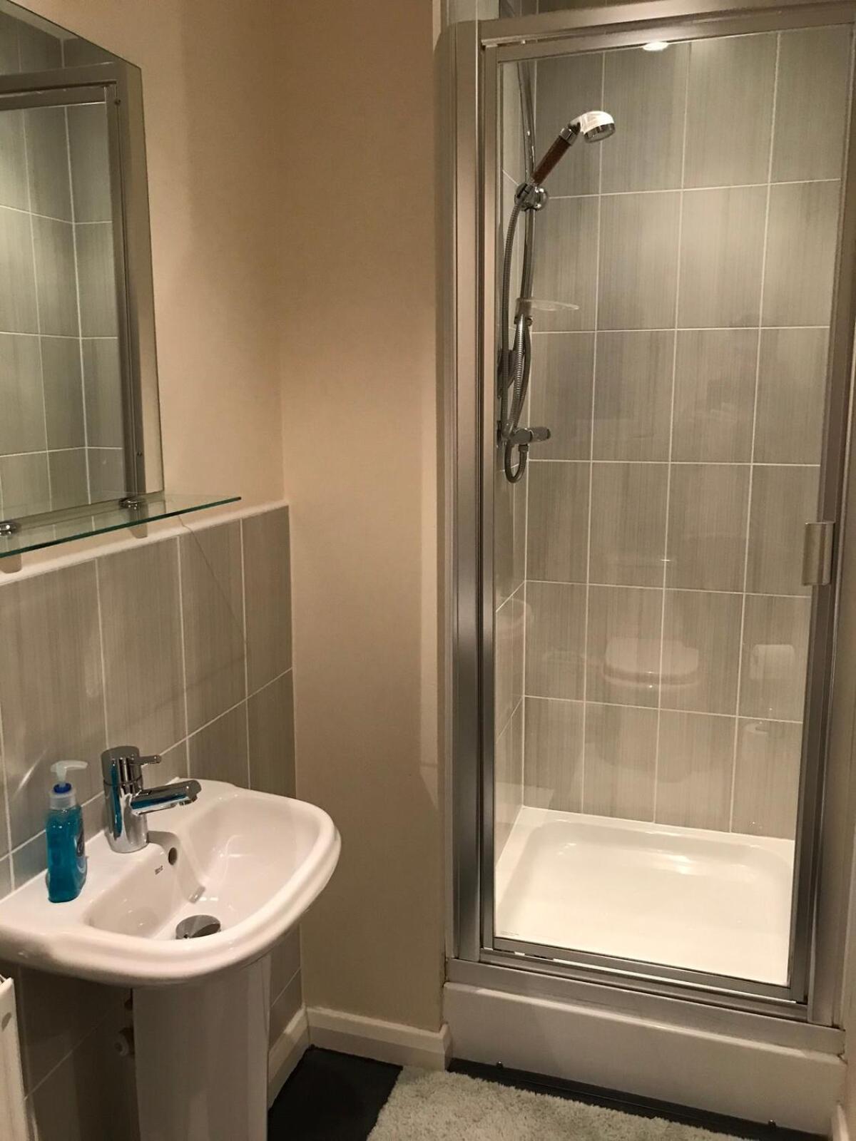 Comfortable 3-Storey House With Free Car Parking Μάντσεστερ Εξωτερικό φωτογραφία